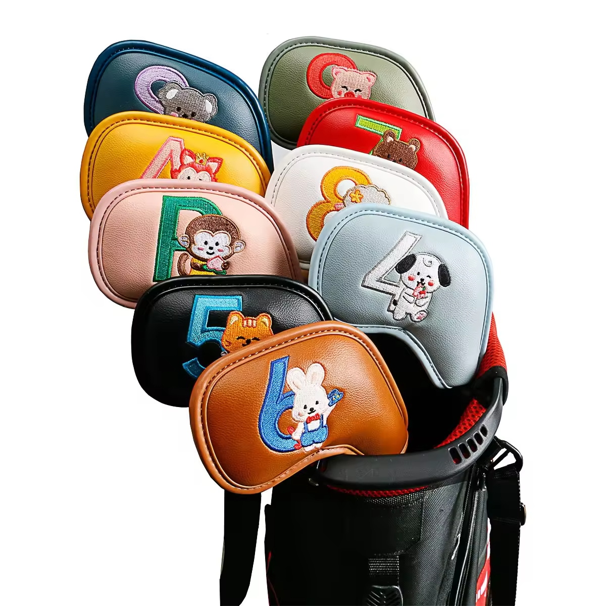 Golf Equipment Rack - 9 housses de tête de fer